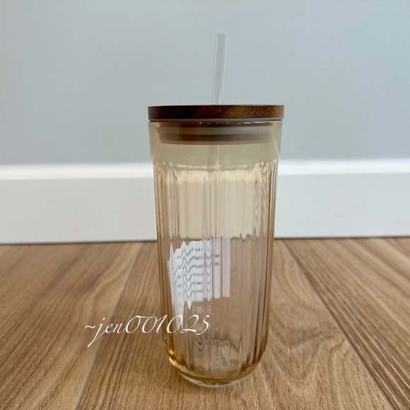 Hearth & Hand Magnolia 21oz Blush Fluted Glass Tumbler with Wood Lid - Picture 5 of 7